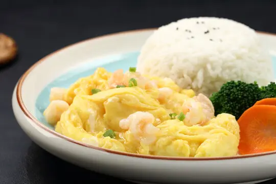 Shrimps w/ Scrambled Egg Rice / Riz crevettes aux œufs brouillés